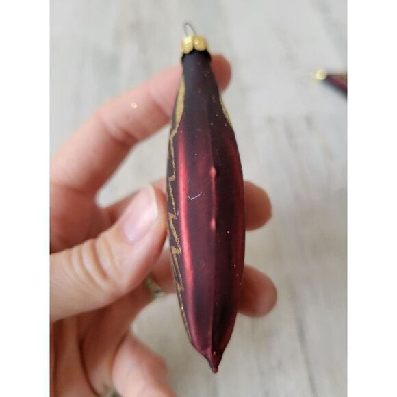 Pier 1 Red leaf glitter gold ornament Xmas holiday tree - Picture 2 of 6